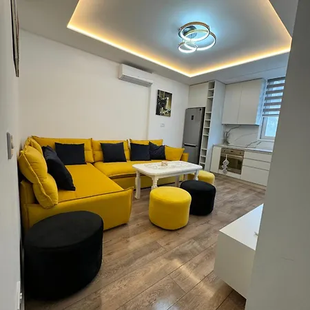 Dan's Luxury Apartment *